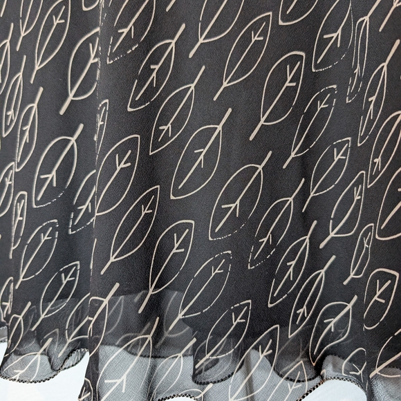 Pre-owned Studio M Black and Cream Leaf Pattern - Picture 9 of 9